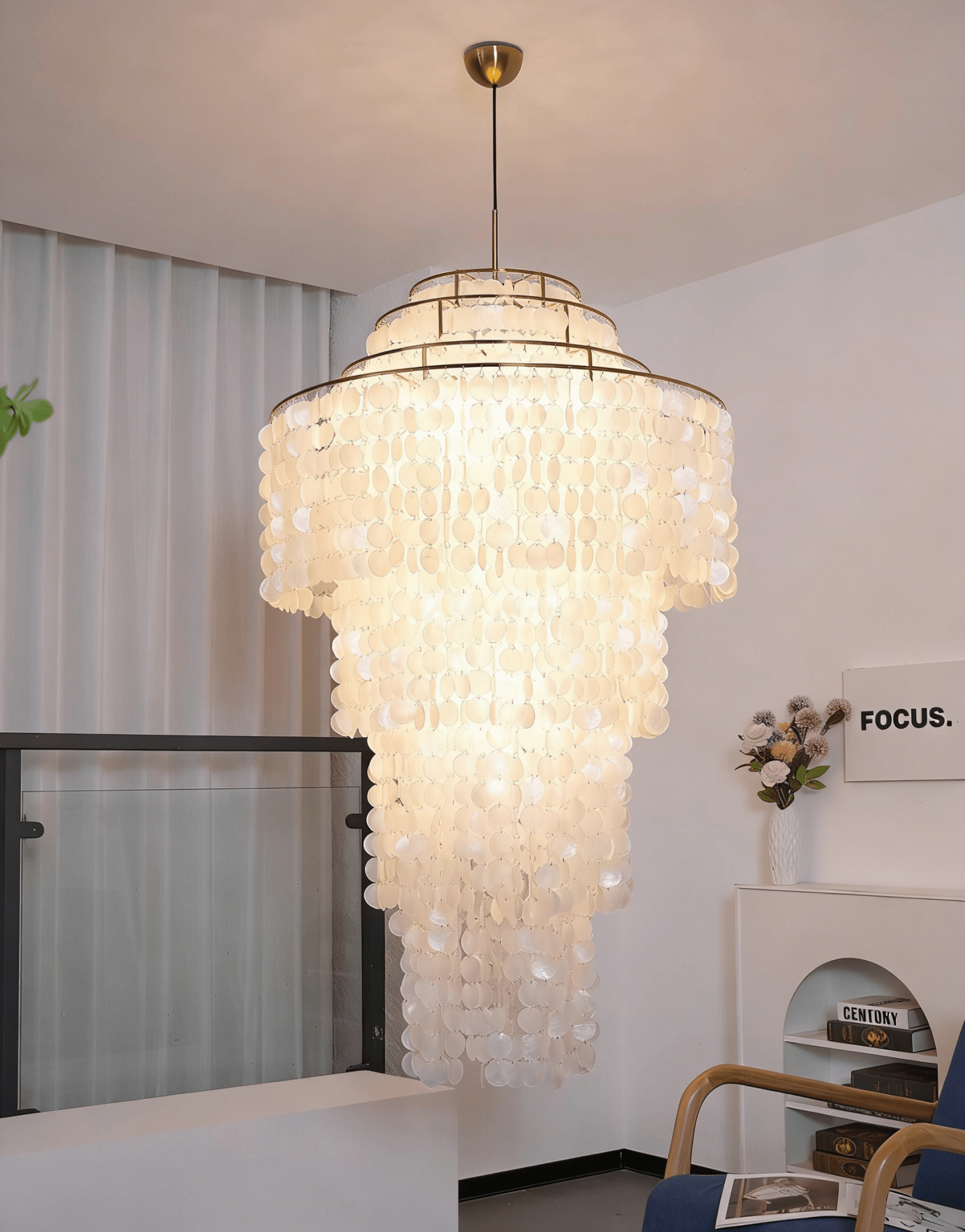 Modern Nerida Shell Chandelier-Chandelier-Briglighting