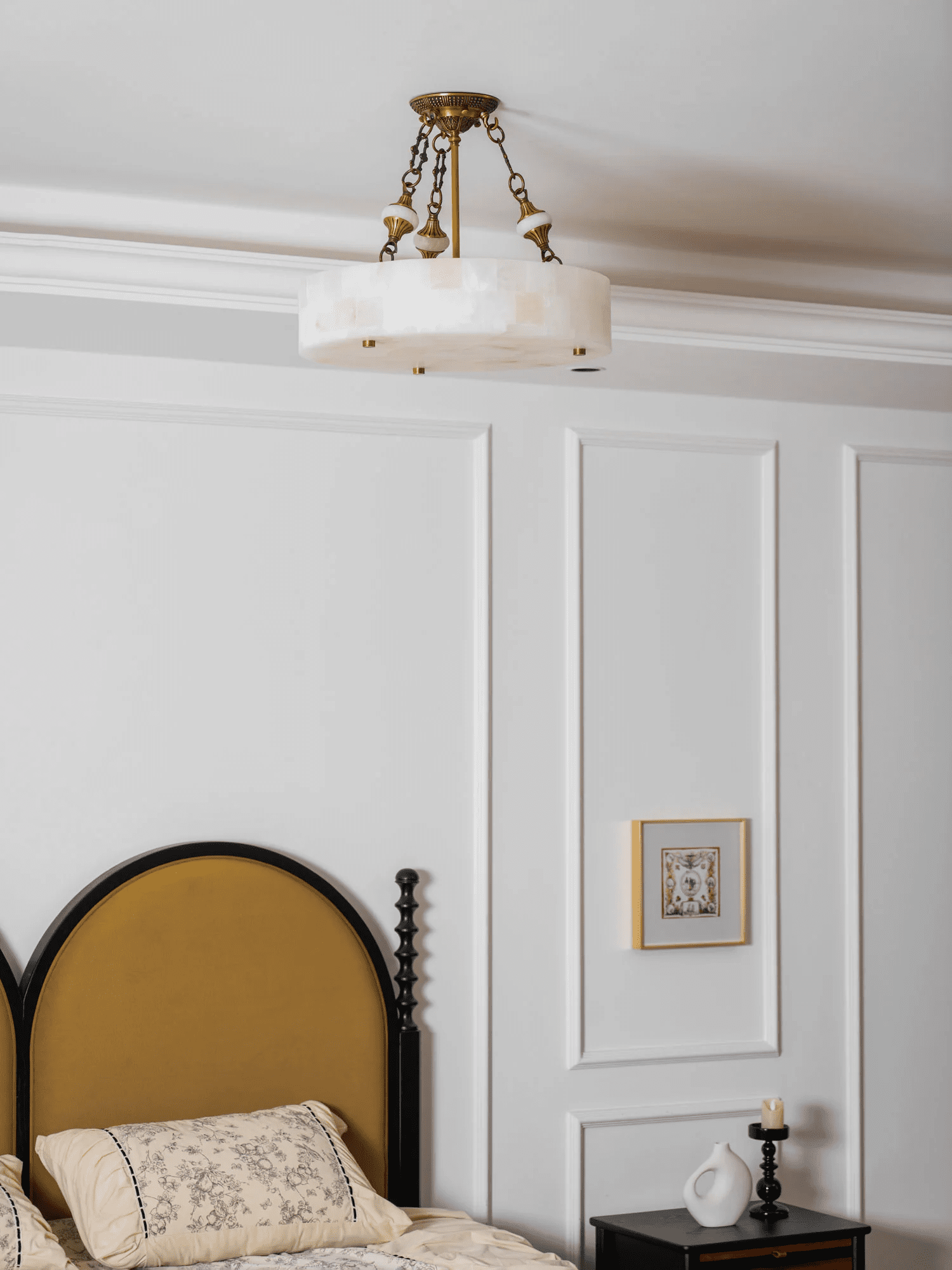 Lumisora Alabaster Ceiling Lamp - Briglighting