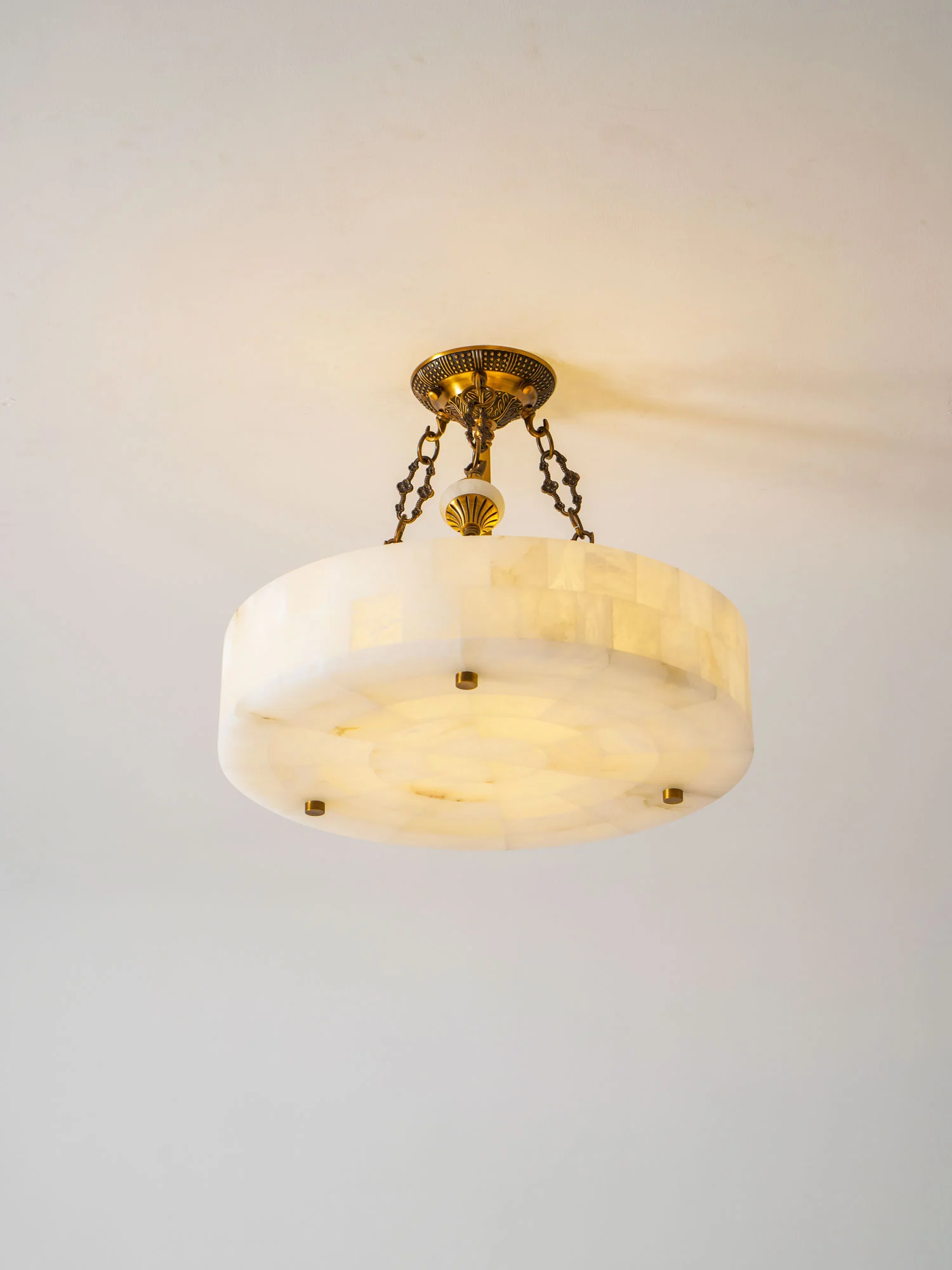 Lumisora Alabaster Ceiling Lamp - Briglighting