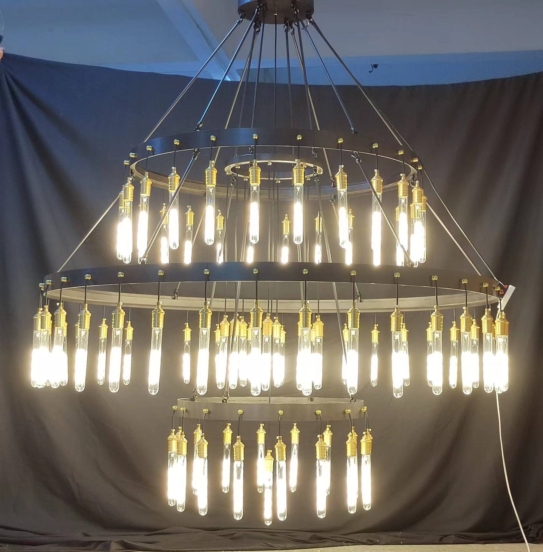 Retro-Inspired Metal Pendant Light Chandelier for Living Room/Bedroom/Staircase/Villa-Briglighting