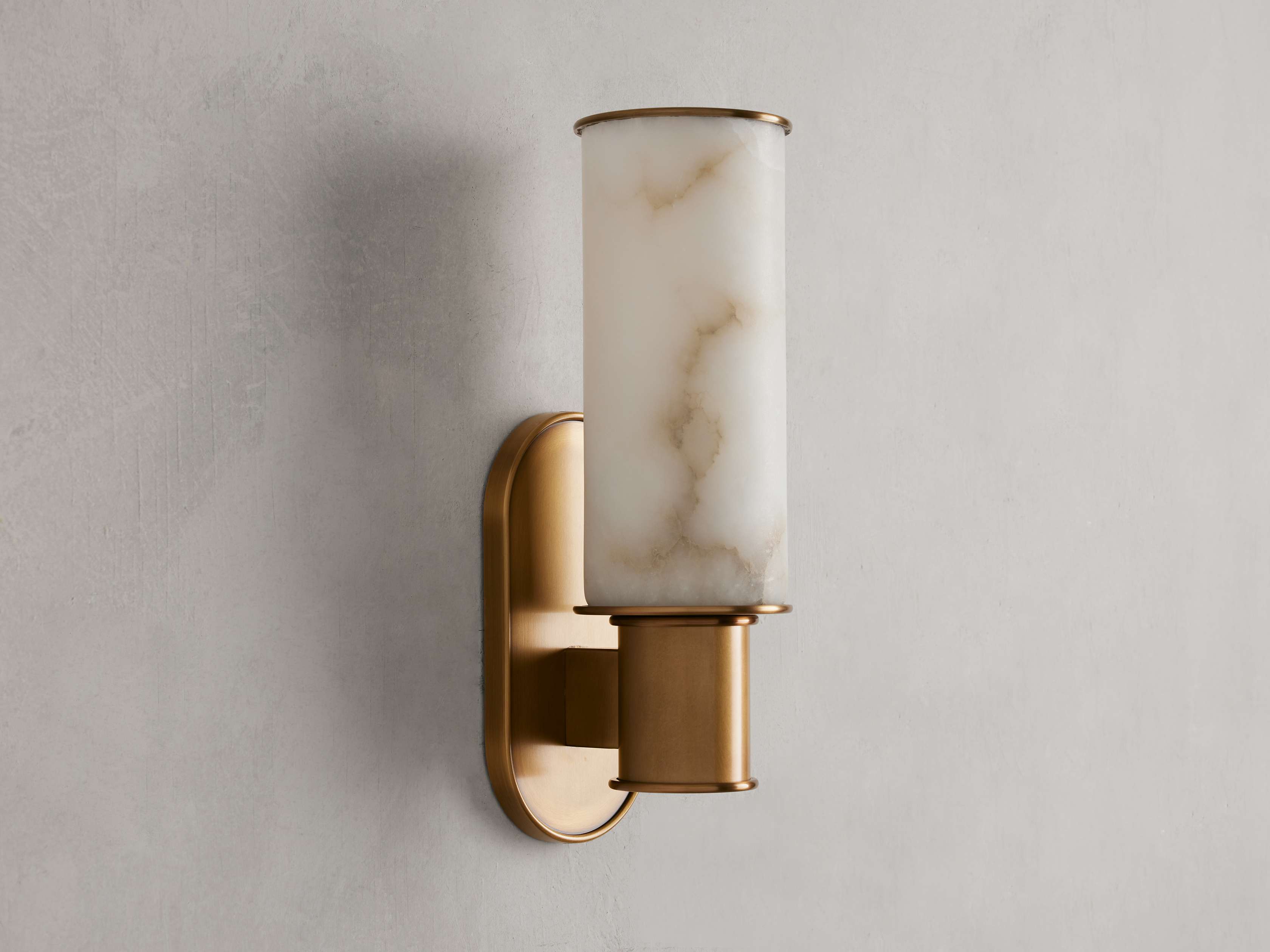 Harlin Wall Sconce in Alabaster-Briglighting