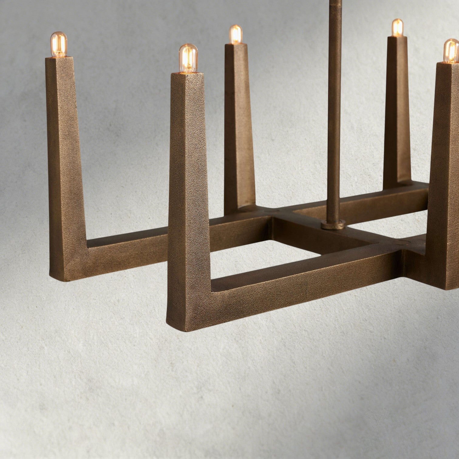 Emmet Linear Chandelier lighting detail