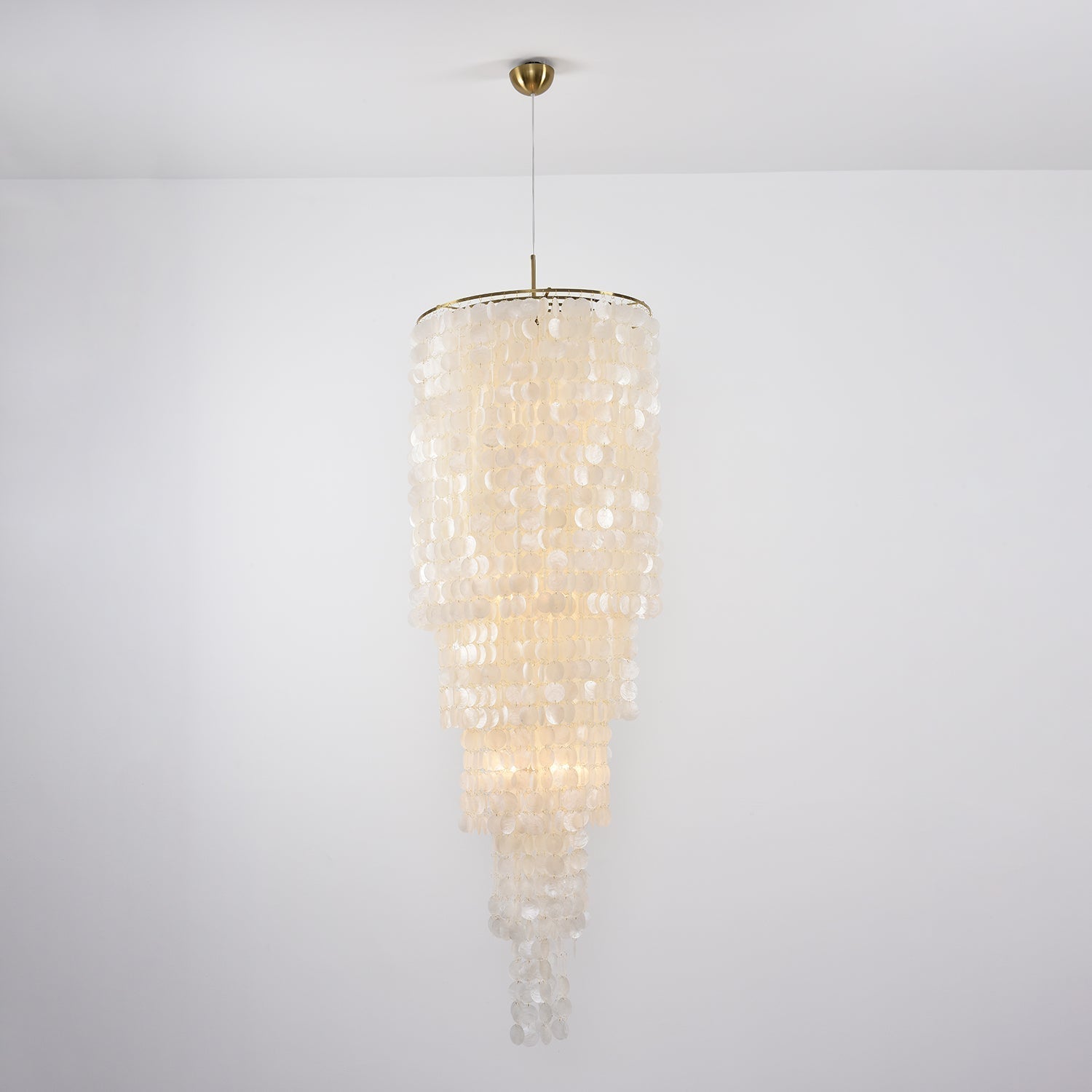 Modern Nerida Shell Chandelier-Chandelier-Briglighting
