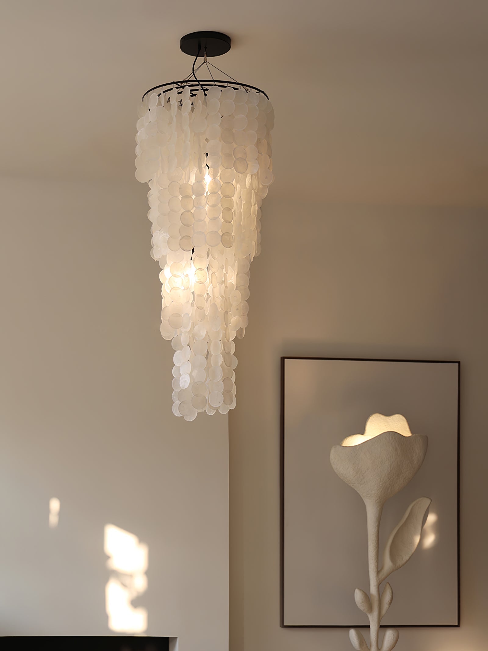 Modern Nerida Shell Chandelier-Chandelier-Briglighting