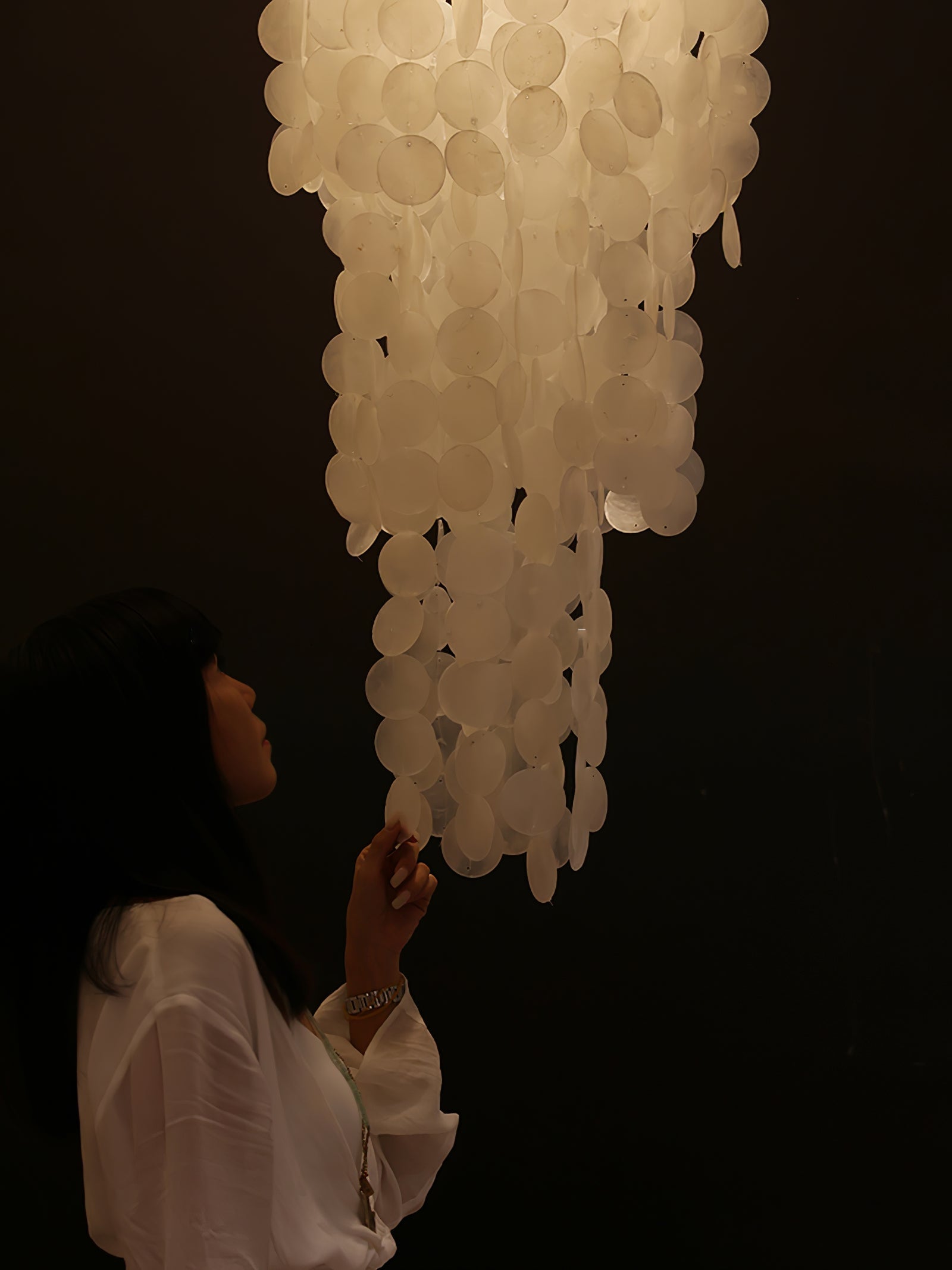 Modern Nerida Shell Chandelier-Chandelier-Briglighting