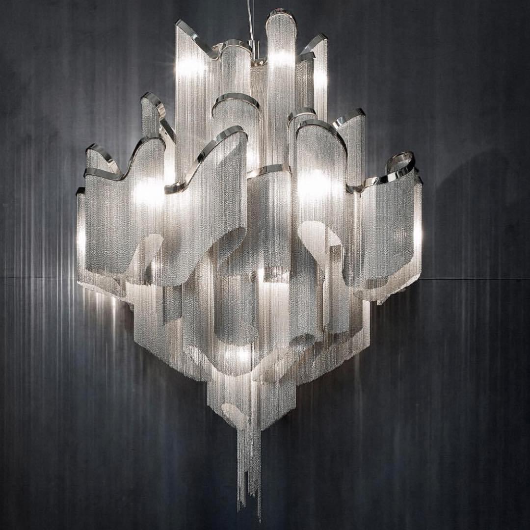 Stream Chain Chandelier-Chandelier-Briglighting