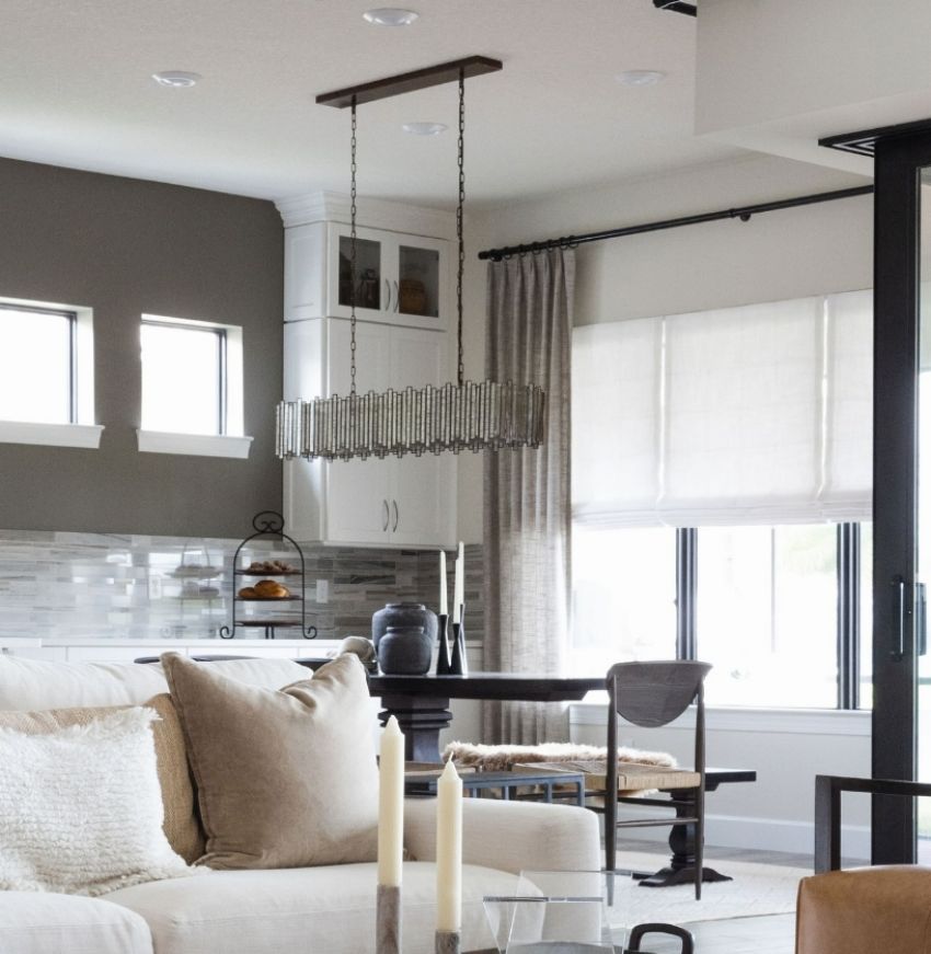 Theodore Rectangular Chandelier-Chandelier-Briglighting