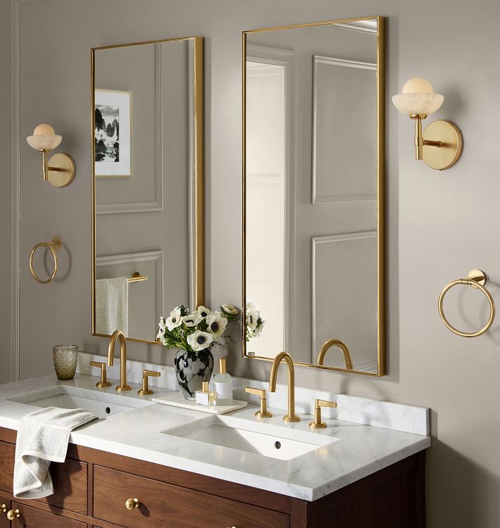 Alabaster Shade Greenwich Wall Sconce-Briglighting