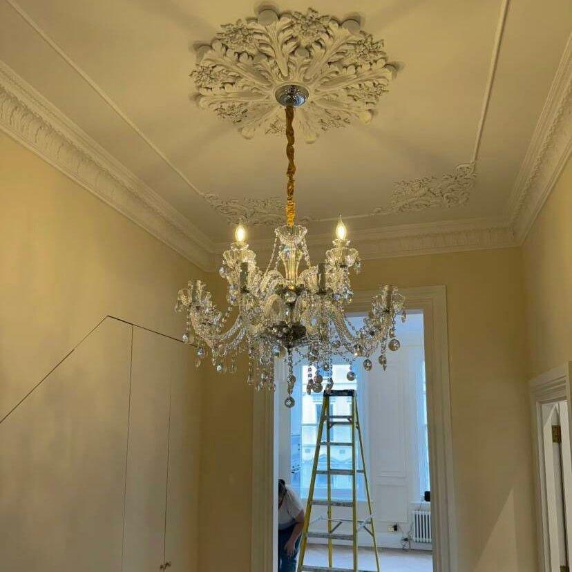 Rustic Antique European Candle Crystal Chandelier Popular Farmhouse Ceiling Light Fixture For Living Room - 24 Lights D47.2"*H25.6"Warm LightBriglighting